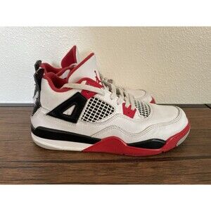 Nike Air Jordan 4 Retro PS Fire Red - BQ7669-160 - Kids Size 3